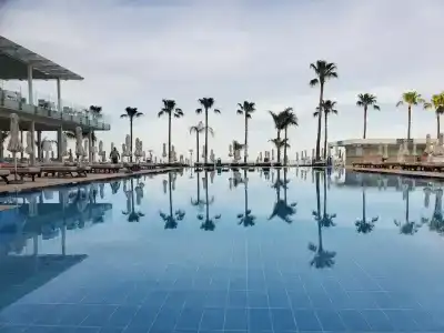 Constantinos the Great Beach - 10