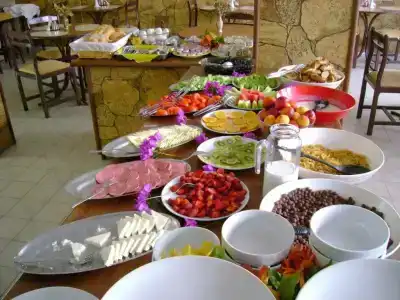 Kleopatra Carina - 40