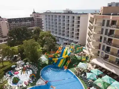 Prestige and Aquapark - All inclusive - 0