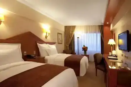 Renaissance Polat Istanbul - 4