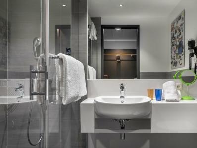 Holiday Inn - the niu, FURY ASCHHEIM MESSE by IHG - 4