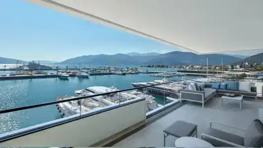 Regent Porto Montenegro - 11