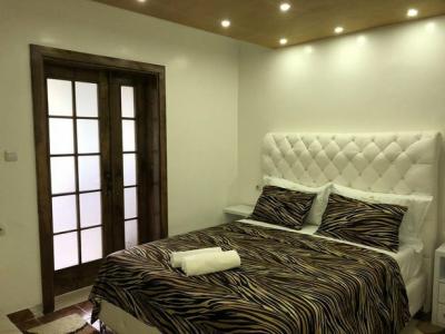 Queen Kodre Apartments - 1