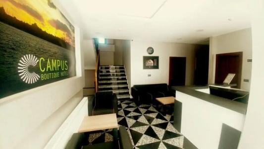 Campus Boutique - 47