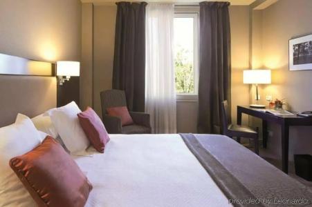 Catalonia Boulevard - 66