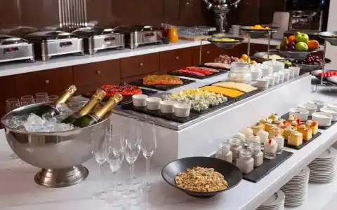 Chekhoff Moscow Curio Collection by Hilton - 16