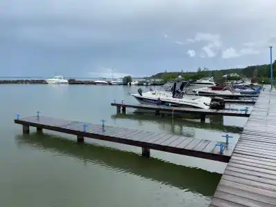 Yacht Club Prestizh - 42