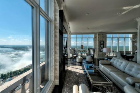 Hilton Niagara Falls/ Fallsview and Suites - 94