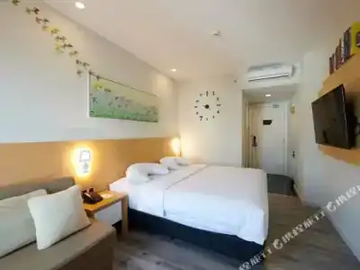 Verse Luxe Wahid Hasyim - 41
