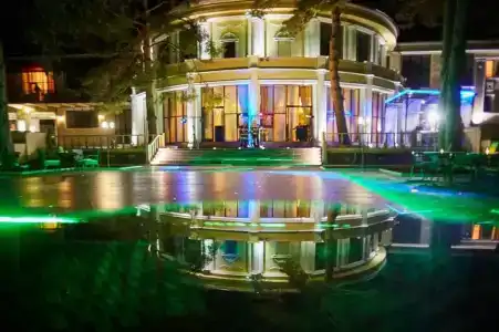 Sanatoriy Tsentrosoyuz Kislovodsk - 37