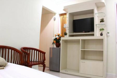Dedy Beach Inn - 0