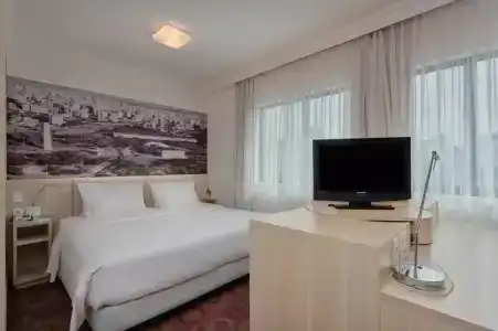 Radisson Oscar Freire - 1
