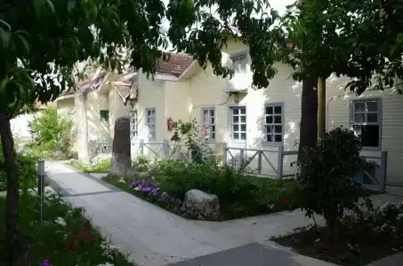 Kalia Beach Side - 16