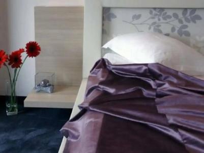 Cosmopolitan & Wellness - 32