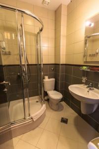 Lucic Rooms & Suites - 24