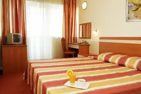 & Casino Cherno More - 41