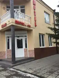 Veronika - 1