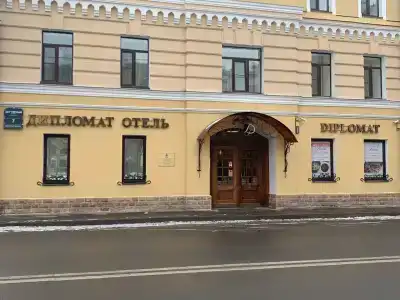 Дипломат - 68