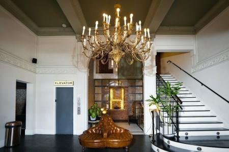 H by H Hospitality - 3