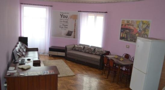 Pelican Guest House & Hostel - 11