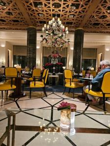 Metropolitan Dubai - 52