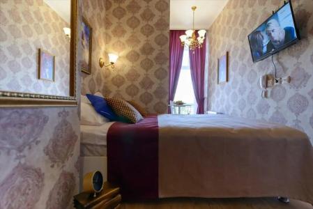 Art Nuvo Palace - 26