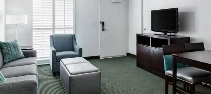 Embassy Suites by Hilton Orlando Lake Buena Vista Resort - 43