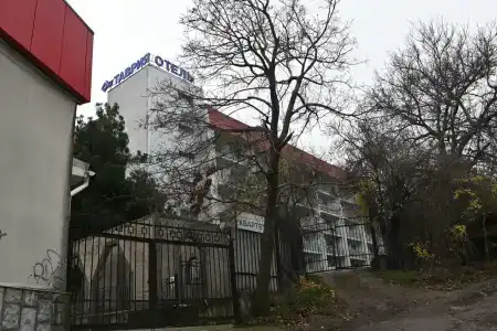 Таврия - 9