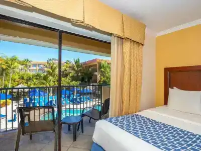 Coconut Cove All-Suite - 44