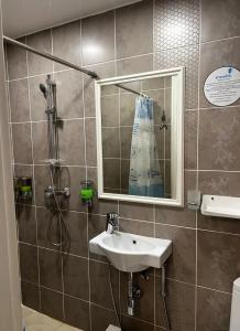 Травелто Репина - 69