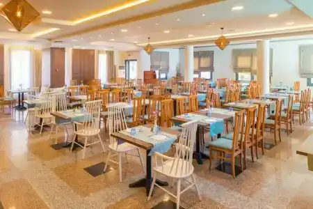 Mediterranean Resort - 10