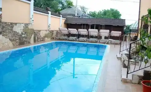 Shadow Boutique & Spa - 1