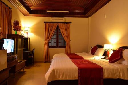 Thuy Duong Boutique Hue - 15