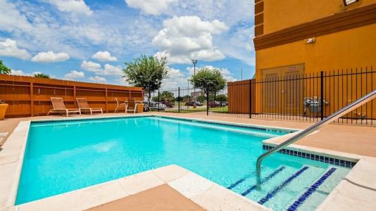 Stay Express Inn & Suites Houston Hobby Airport - 73