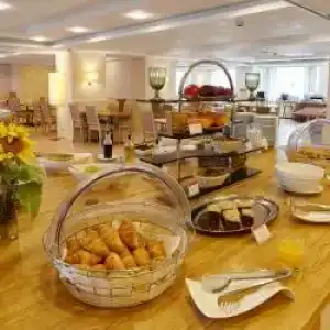 Marins Park Moskva Prazhskaya - 42