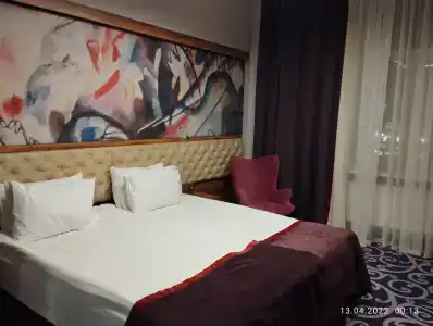 Best Western Plus Centre - 77