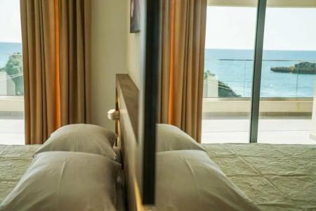 & Beach Club Mediterraneo Liman - 8