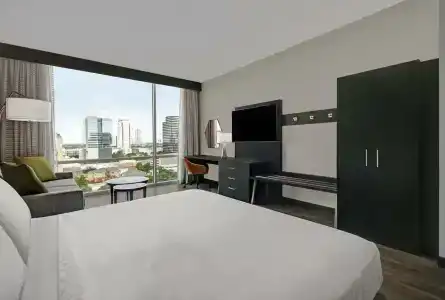 Holiday Inn Express HOUSTON - GALLERIA AREA by IHG - 2