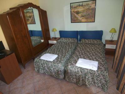 Ai Portici - Guest House - 4