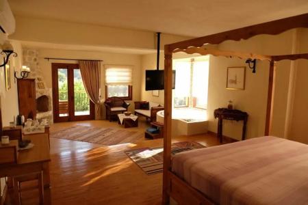 Mandarin & Mango Boutique - 10