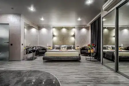 Алекс отель на Дыбенко - 3