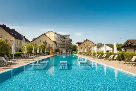 Alean Family Usadba 4* Ultra All Inclusive - 0