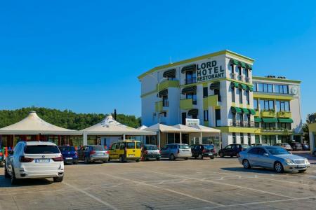 Lord & Restaurant at AutoStation - 40