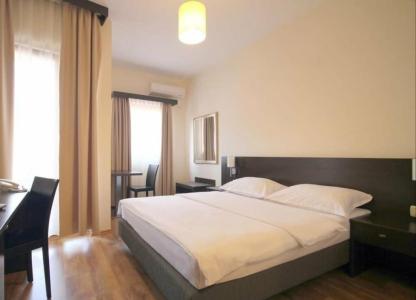 Lucic Rooms & Suites - 17