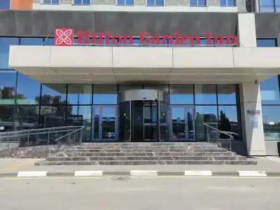 Hilton Garden Inn - 2