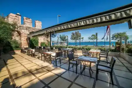 Radisson Istanbul Sultanahmet - 13