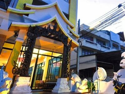 Nicha Suite Hua Hin - 16