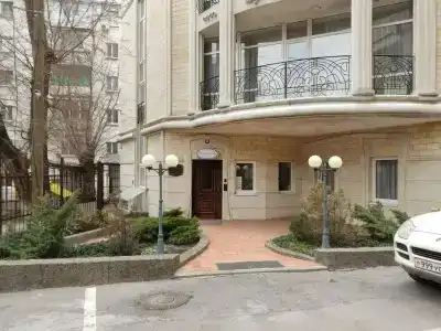 Николаевский - 0