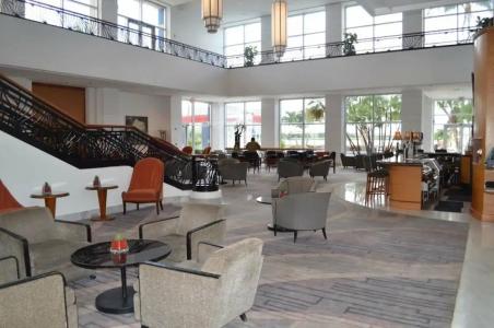 Pullman Miami Airport - 36