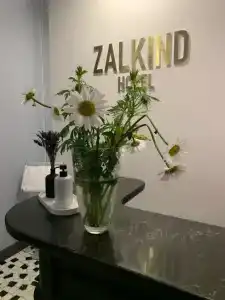 Zalkind Rooms & Kitchen - 41
